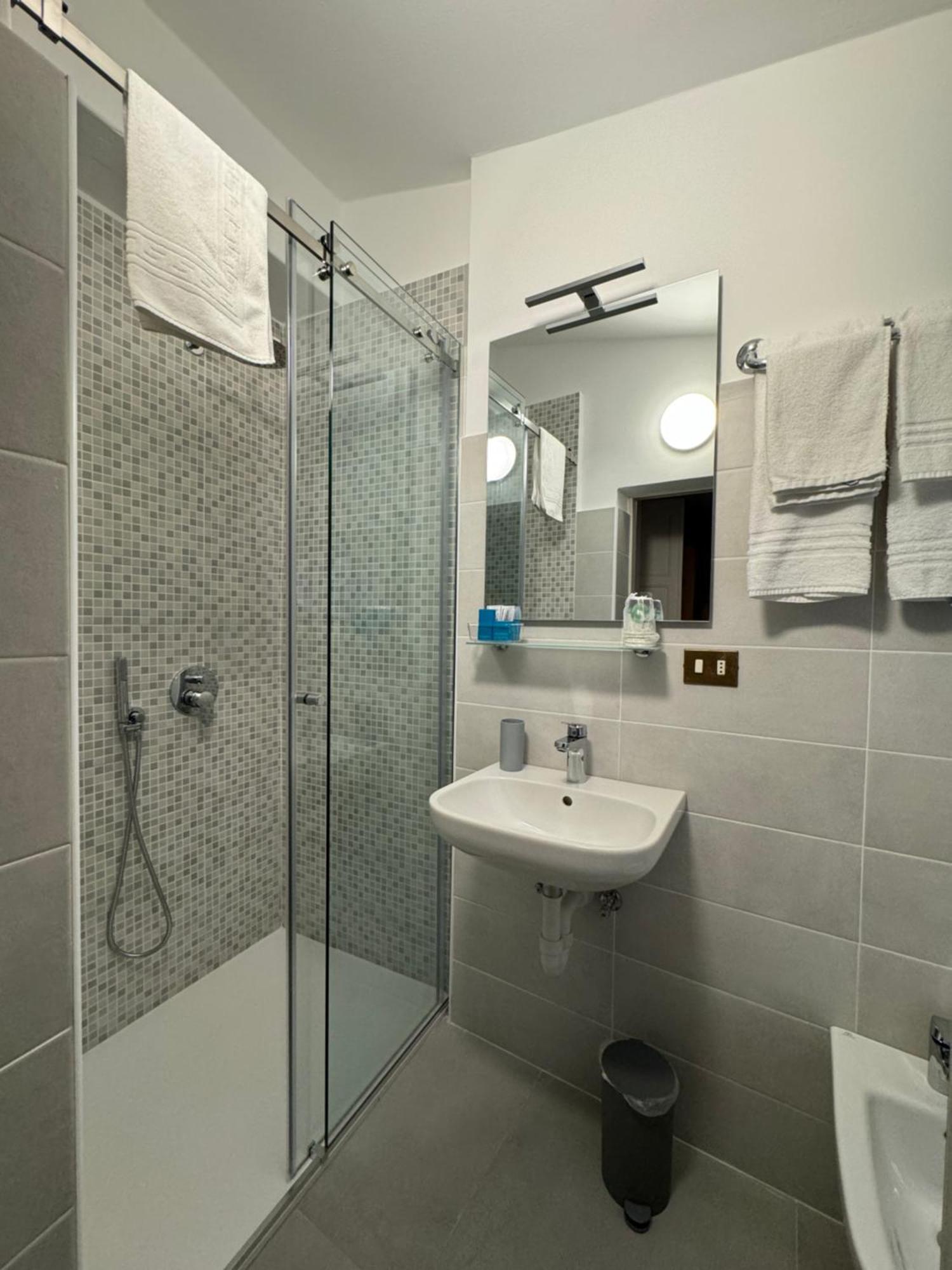 B&B Michelina Castiglione dʼIntelvi Zewnętrze zdjęcie